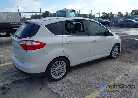 2016 Ford C-Max Sel z USA, uszkodzony, nr VIN 1FADP5BU6GL121012